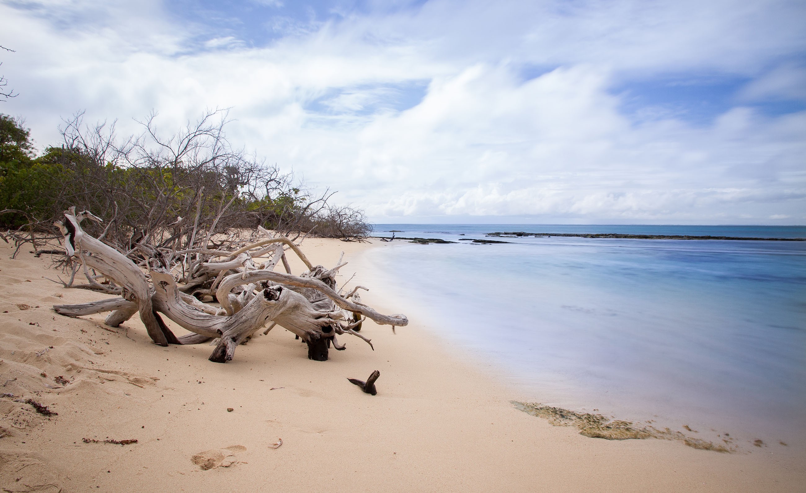 beach-petiteterre-guadeloupe-france-paradise-island-caribbean-nobody